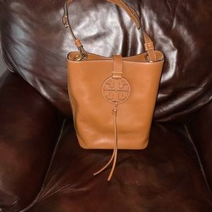 Authentic Tory Burch purse!